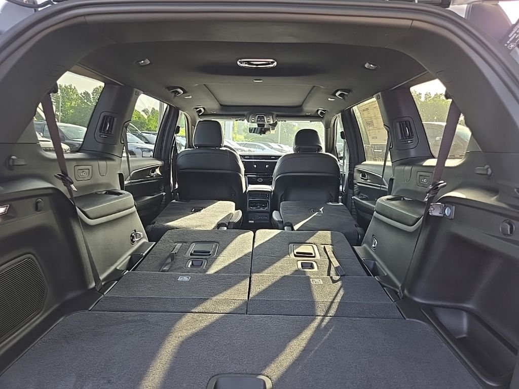 New 2026 Silver Zynith Exterior Paint Jeep  image 113