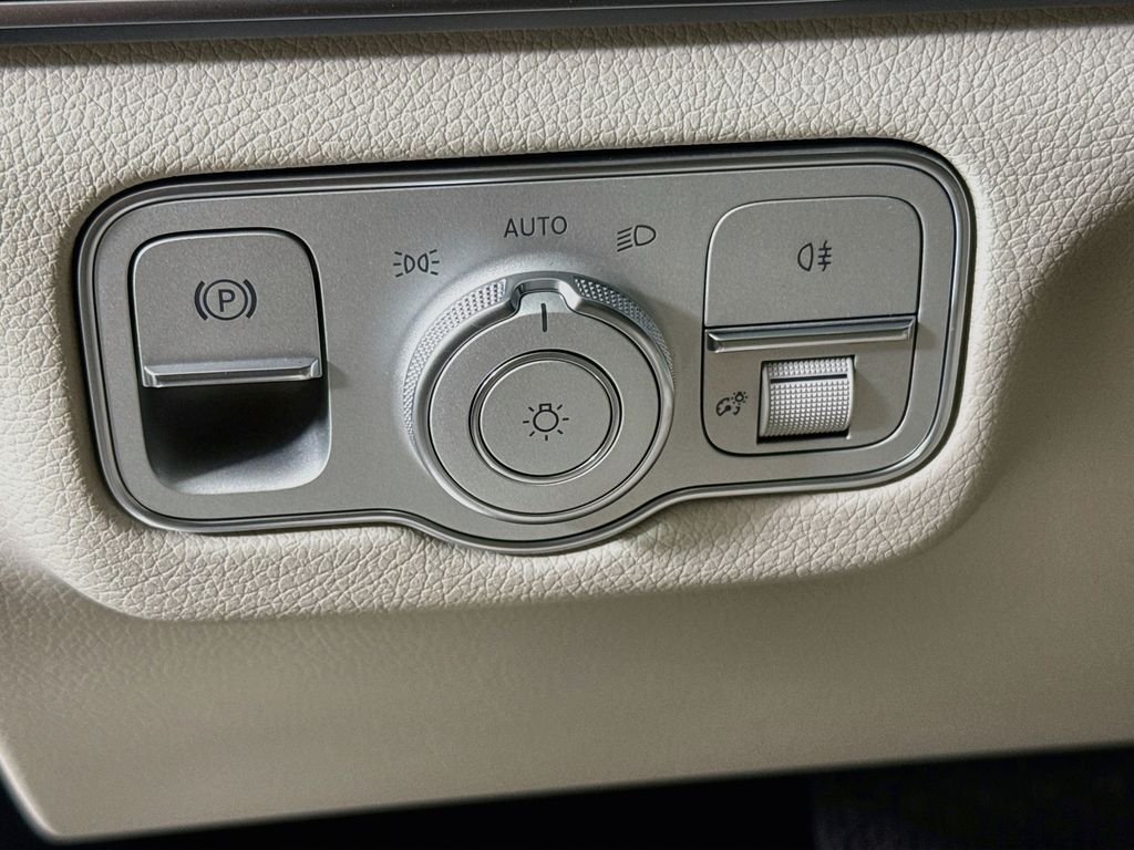 New 2026 Polar White Mercedes-Benz GLE 450 image 11