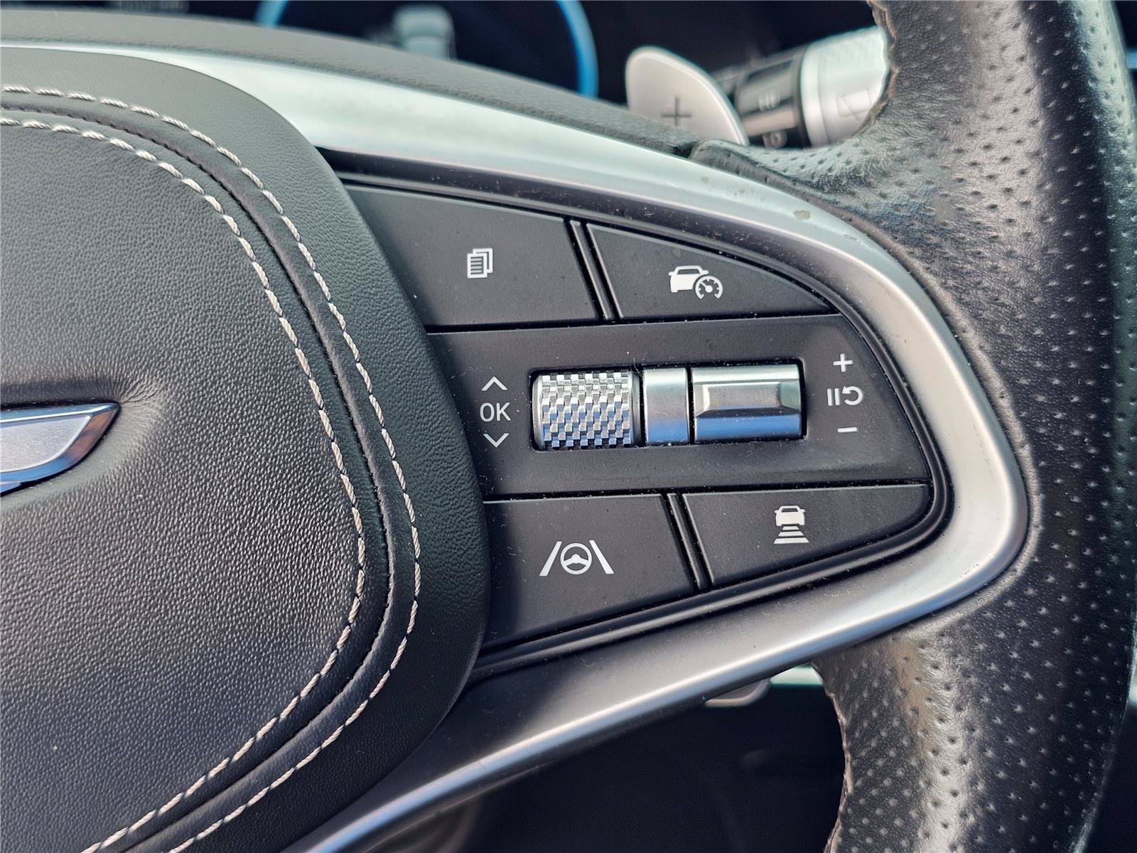 2023 GENESIS GV70 Standard - Photo 22