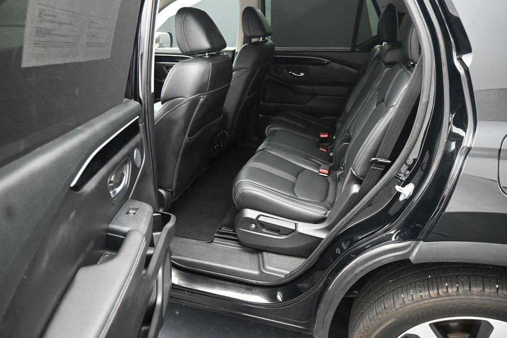 2023 Honda Pilot Touring - Photo 21