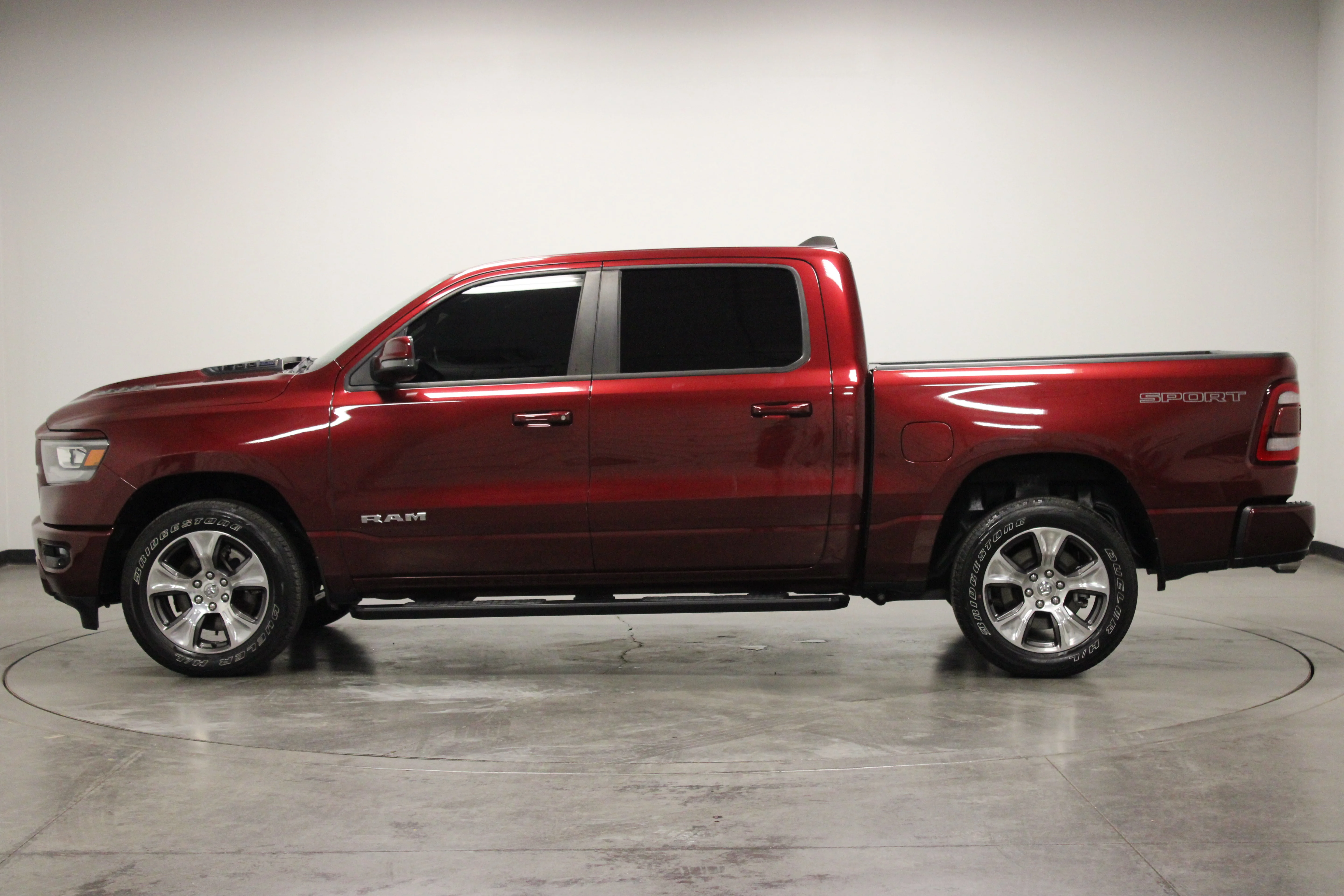 Used 2023 Delmonico Red Pearlcoat Ram Laramie image 5