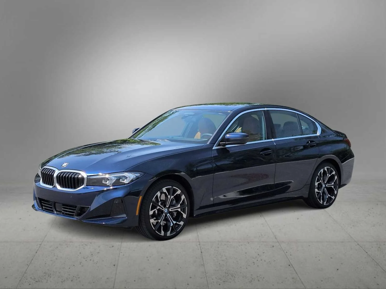 New 2025 Tanzanite Blue II Metallic BMW 330i xDrive image 4