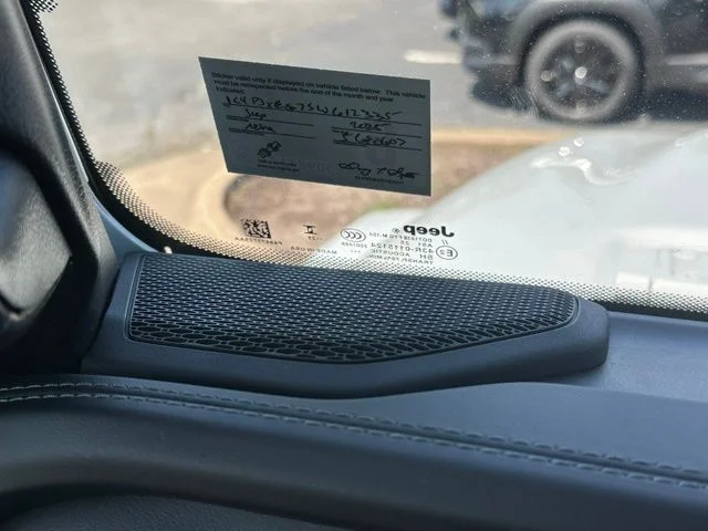 2025 Jeep Wrangler 4-Door Sahara - Photo 19