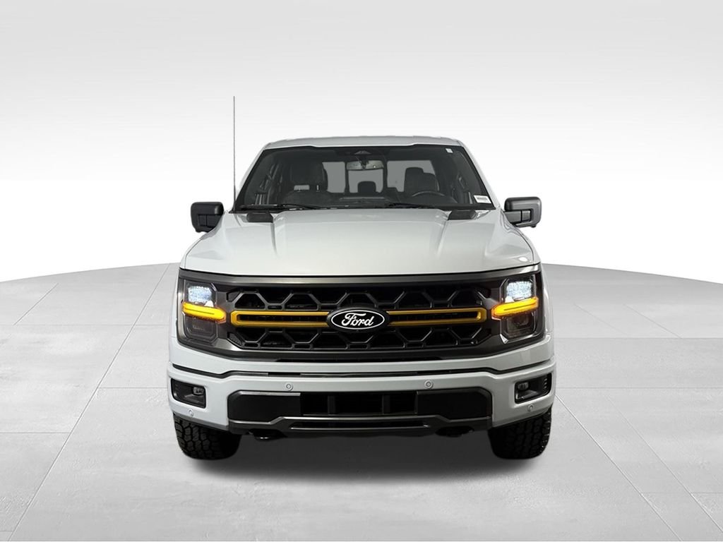 Used 2025 Space White Metallic Ford Tremor image 5