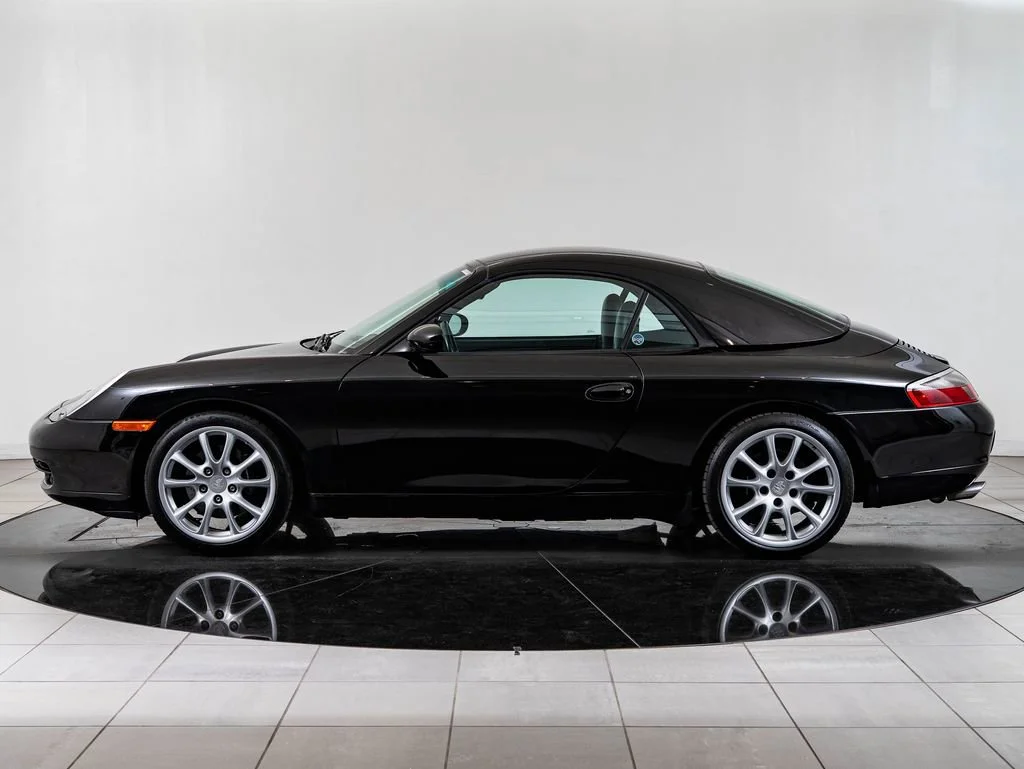 Used 2001 Black Porsche Carrera image 2