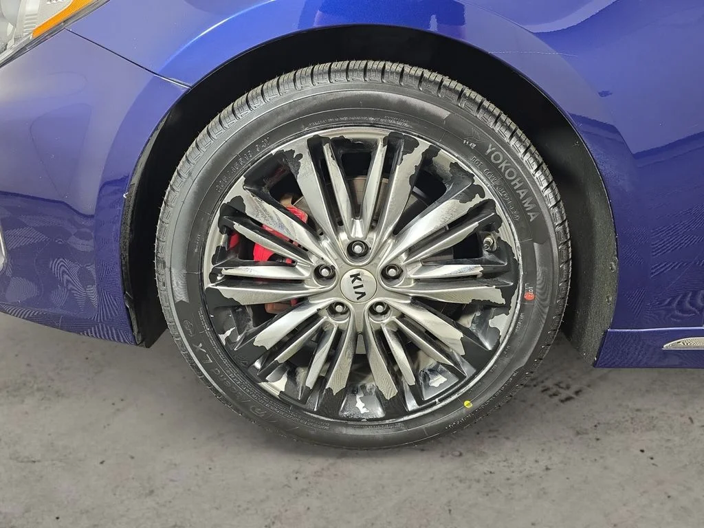 Used 2018 Horizon Blue Kia SX image 9