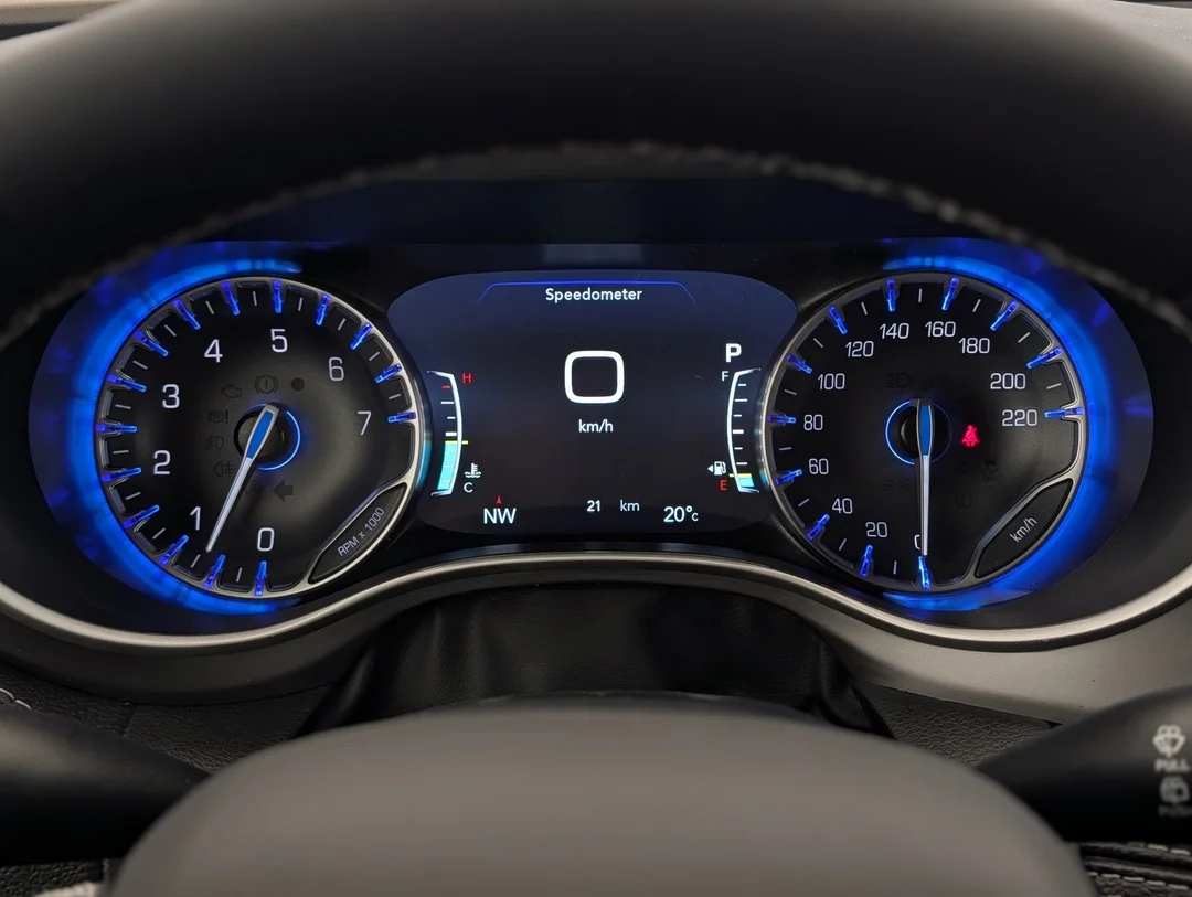 New 2027 Black Chrysler Select - - AWD - 3.6L Pentastar V6 - Adaptive Cruise Control - Blind Spot Monitor & More! image 19
