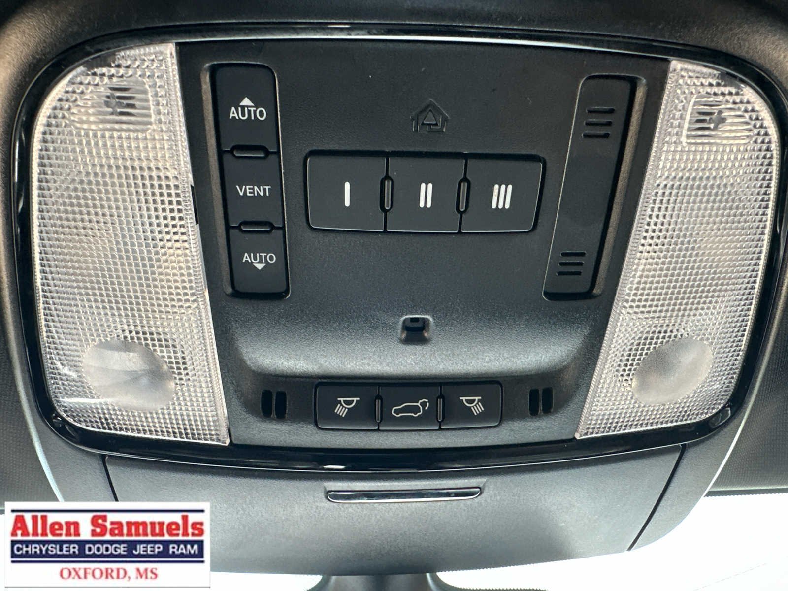 Used 2024 White Knuckle Clearcoat Dodge GT Plus image 27