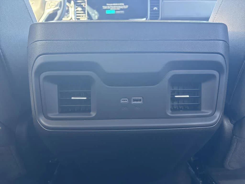 2026 Chevrolet Silverado 1500 LT - Photo 13
