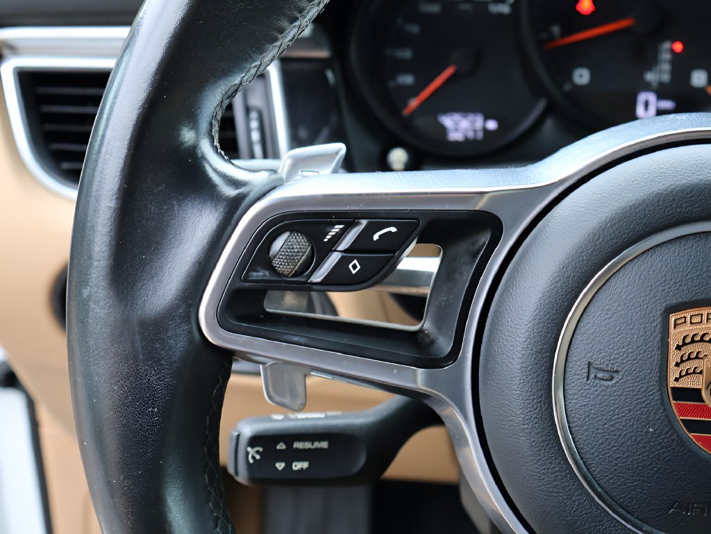 Used 2018 White Porsche Sport Edition image 29
