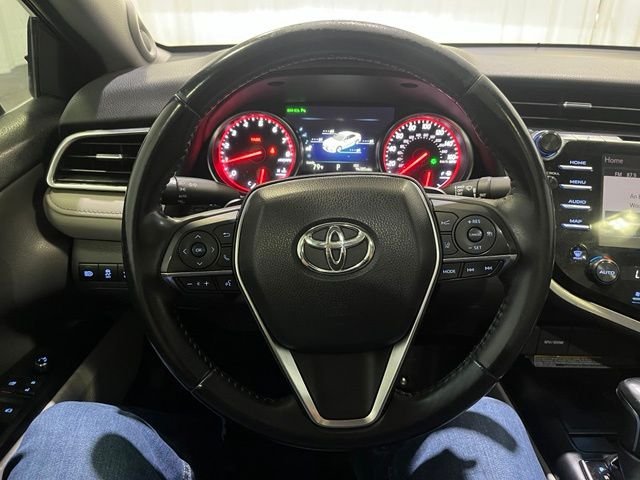 Certified Used 2018 Black Toyota XSE V6 image 17