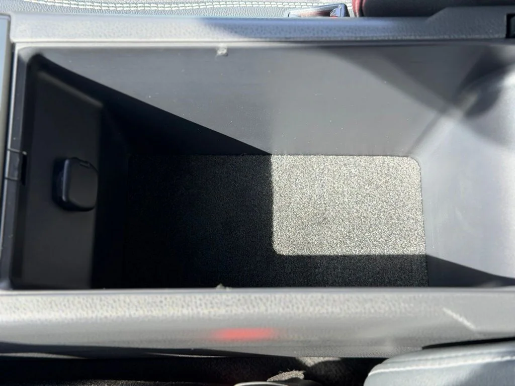 Used 2025  Toyota SE image 20