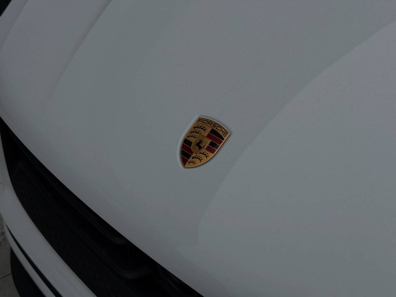 2026 Porsche Macan T - Photo 22