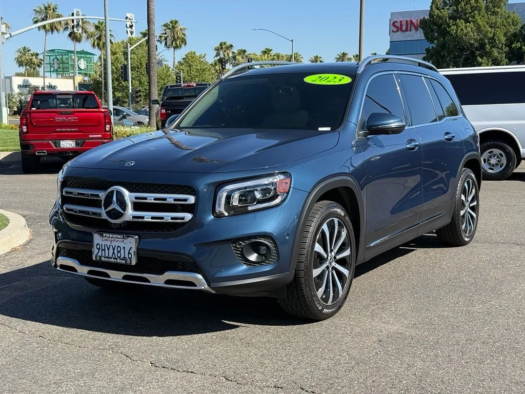 Certified Used 2023  Mercedes-Benz GLB 250 image 10