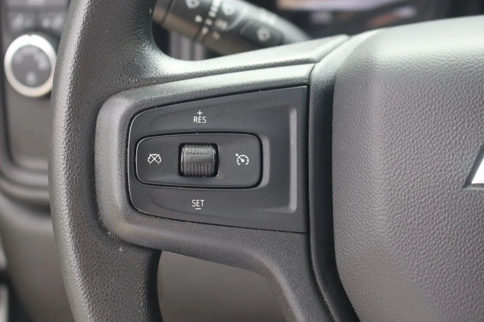 Used 2022 Summit White Chevrolet Custom image 20
