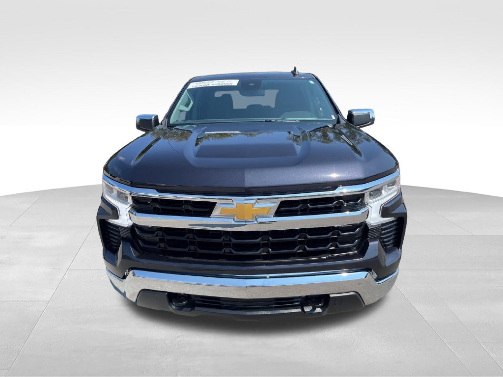 Used 2024 Gray Chevrolet LT image 8
