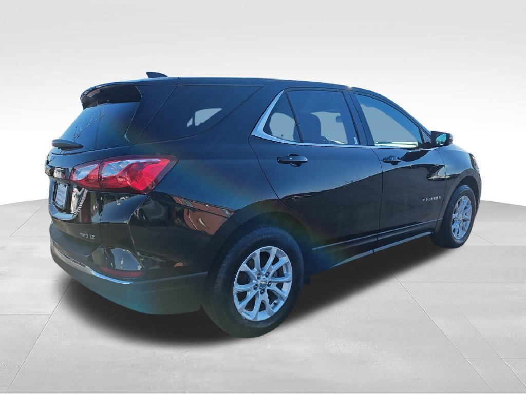 Used 2019 MOSAIC BLACK METALLIC Chevrolet LT image 5