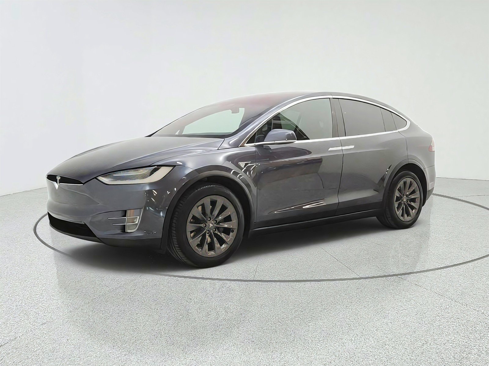 Used 2017 Midnight Silver Metallic Tesla 90D image 1