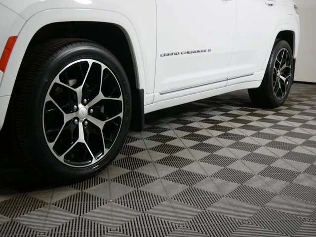 1C4RJHETXN8582459