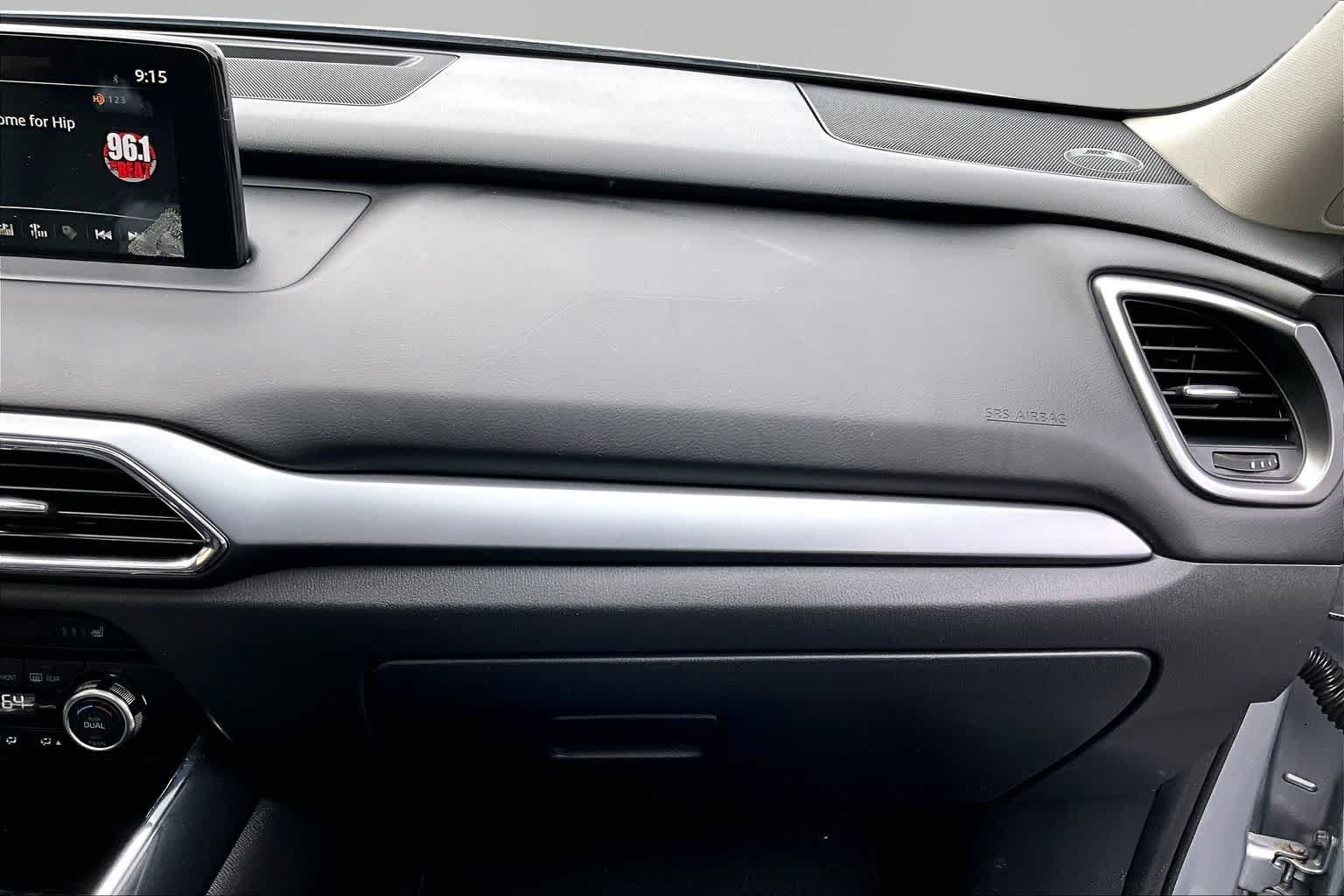 Used 2018 Sonic Silver Metallic Mazda Touring image 19