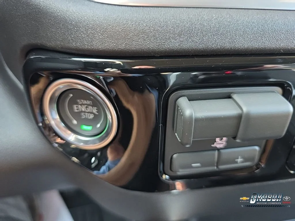 2026 Chevrolet Silverado 1500 LTZ - Photo 19