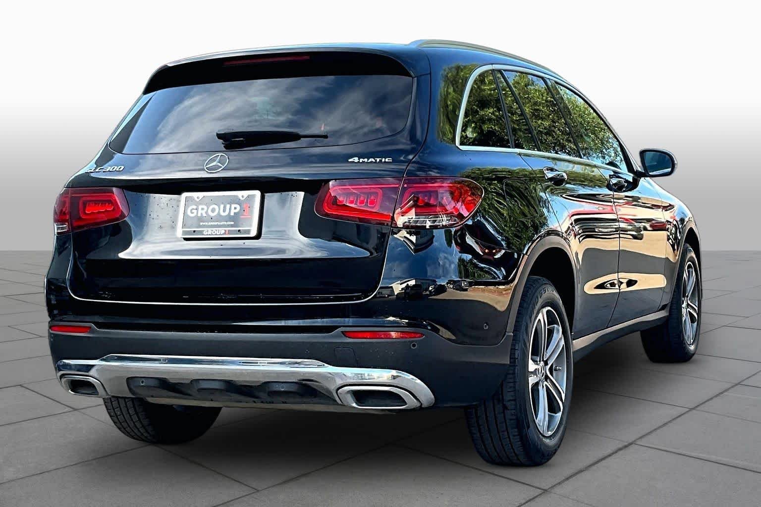 Used 2022  Mercedes-Benz GLC 300 image 13