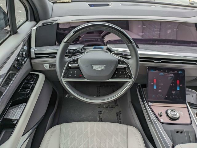 2025 Cadillac Escalade IQ Luxury 1 - Photo 16