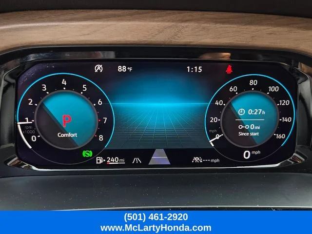 Used 2024 Gray Volkswagen 2.0T SE w/Technology image 29