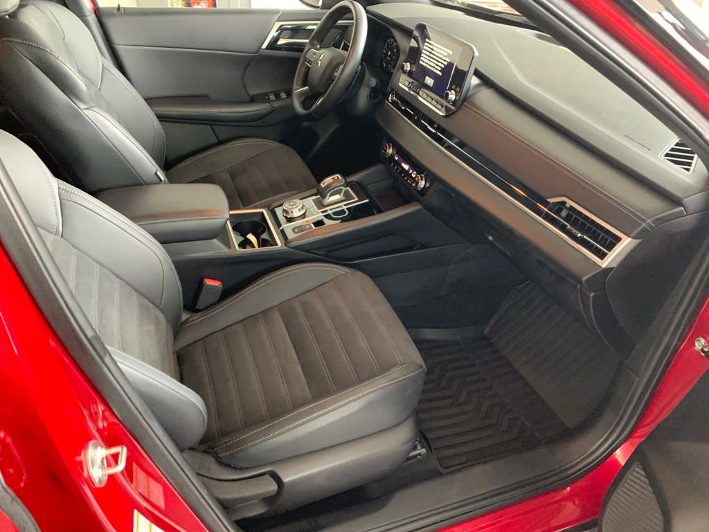 2023 Mitsubishi Outlander SE Black Edition - Photo 19