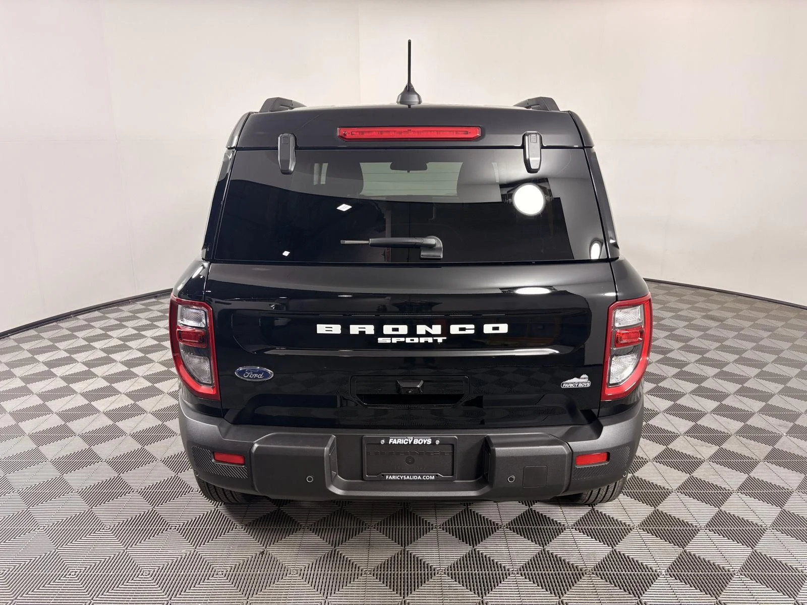 Used 2025 Shadow Black Ford Big Bend image 4