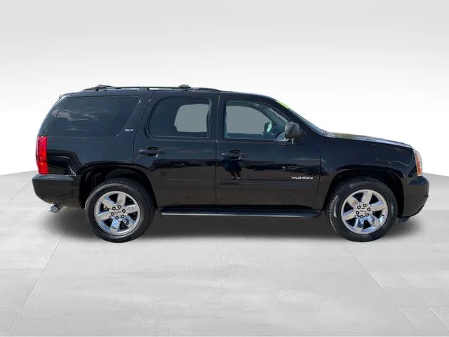 Used 2013 Black GMC SLT image 8