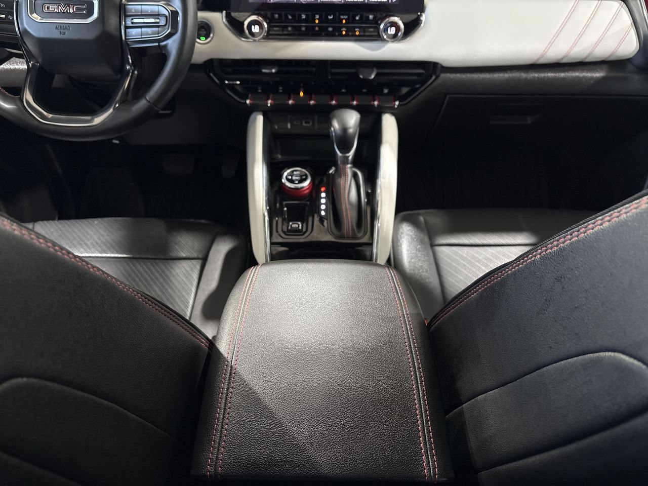 Used 2023 Onyx Black GMC 4WD AT4X image 22