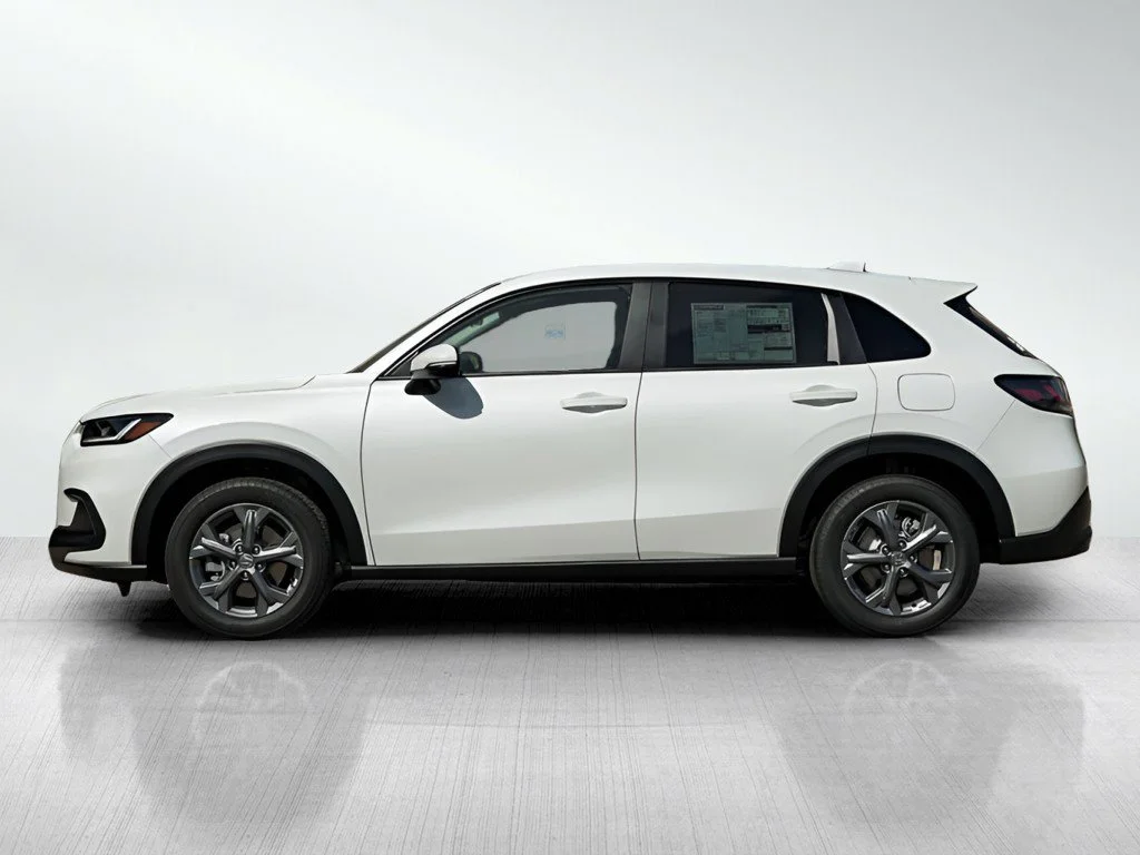 New 2027 Platinum White Pearl Honda LX image 4