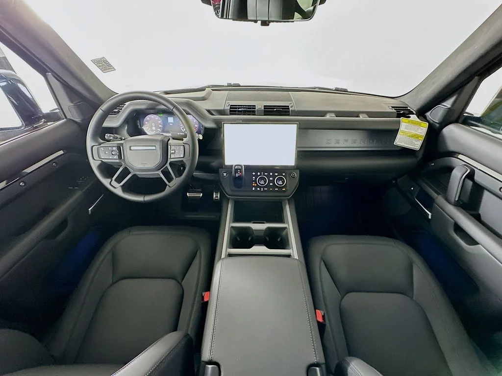 New 2026 Santorini Black Land Rover V8 image 26