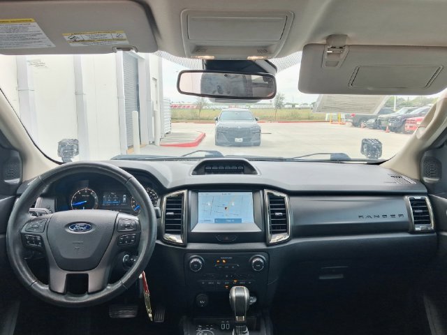 Used 2022 Silver Ford XLT image 11