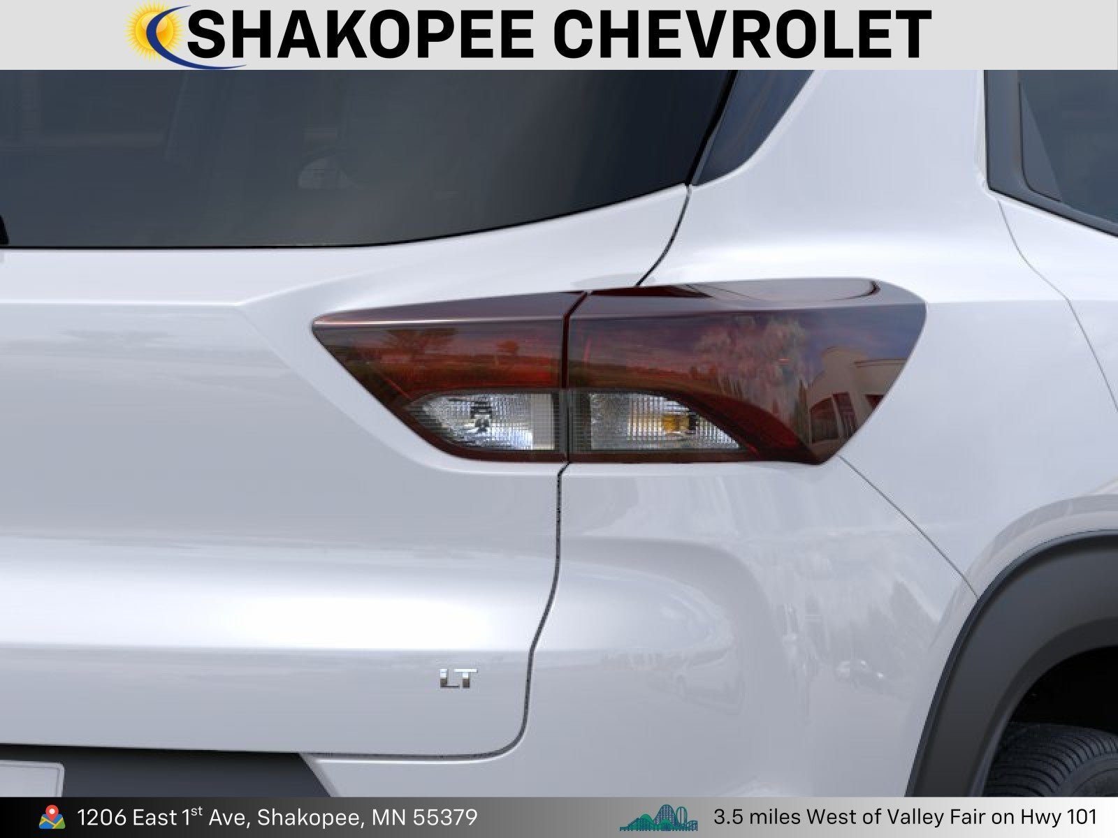 New 2026 Summit White Chevrolet LT image 36