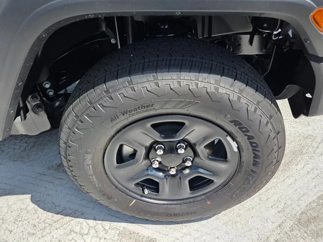 New 2026 Earl Clearcoat Jeep Sport image 11