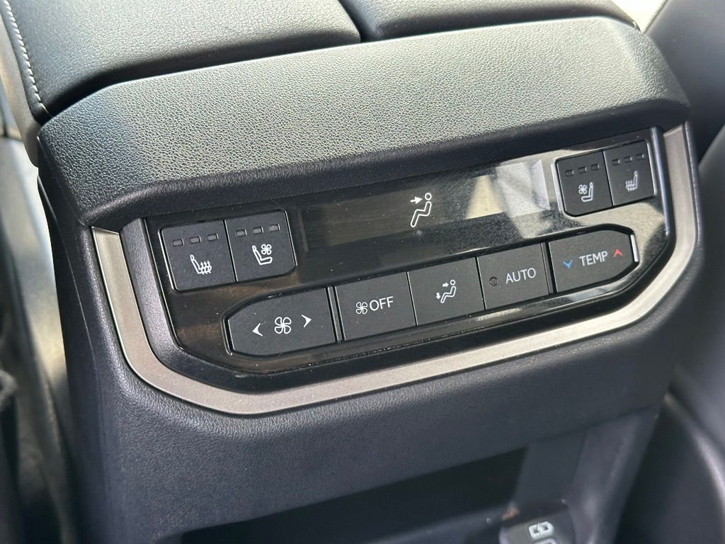 Used 2025 Beige Lexus 500h F SPORT Premium image 19