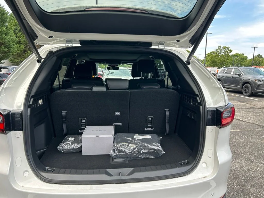 New 2026 Rhodium White Premium Mazda 3.3 Turbo Premium Plus image 18