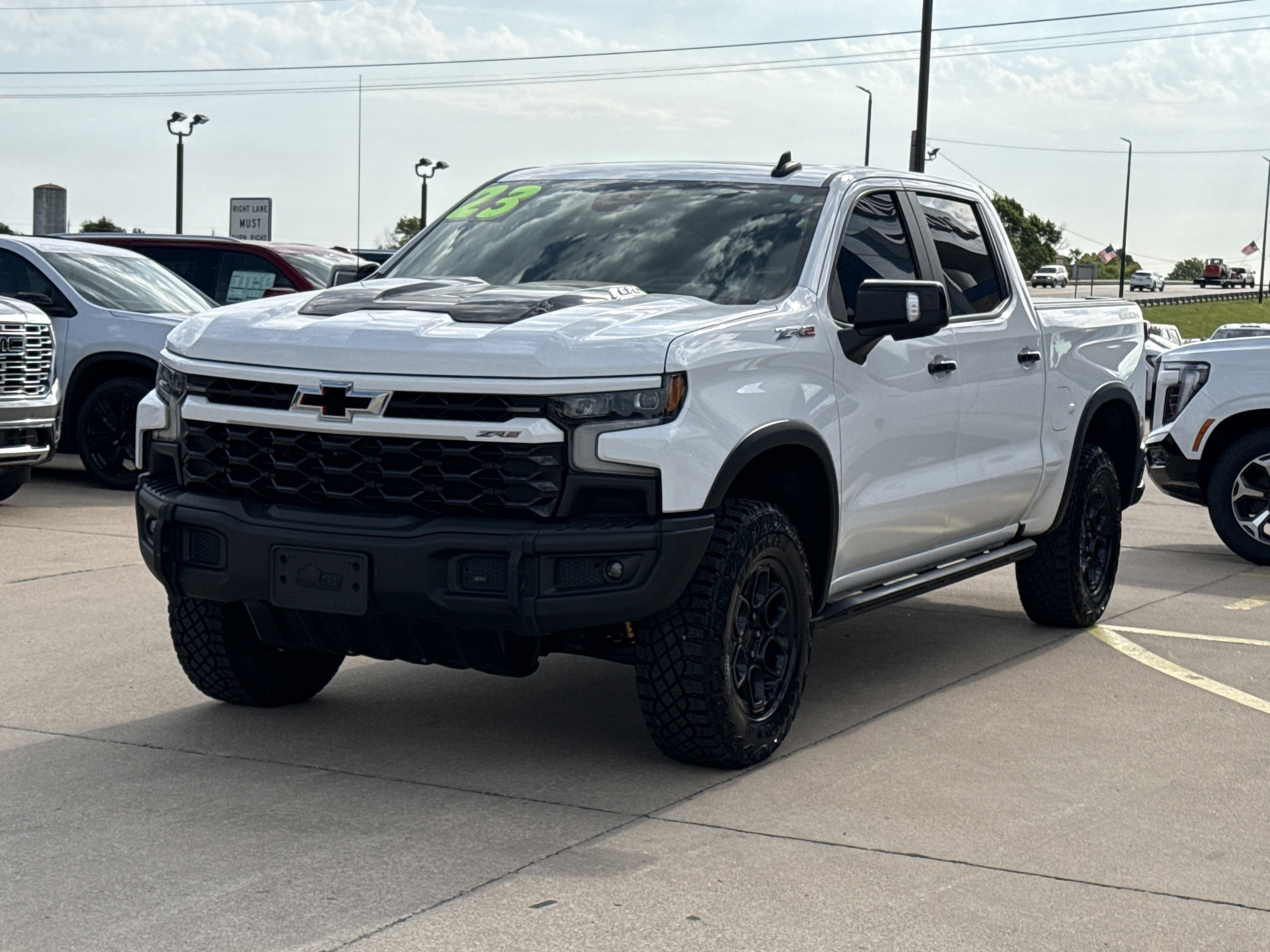 Used 2023 Summit White Chevrolet ZR2 image 10