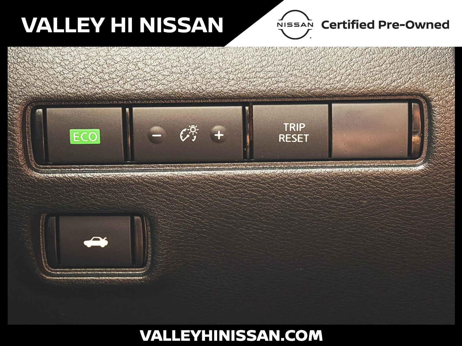 2025 Nissan Sentra SV - Photo 29