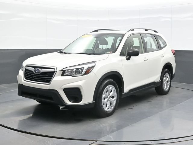 Used 2020 White Subaru Base image 9