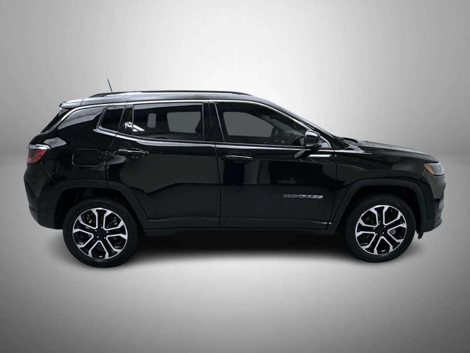Used 2022 Black Jeep Limited image 4