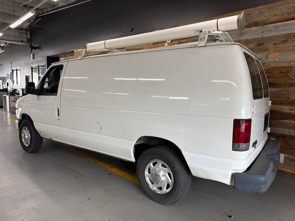 Used 2012 Oxford White Ford Commercial image 6