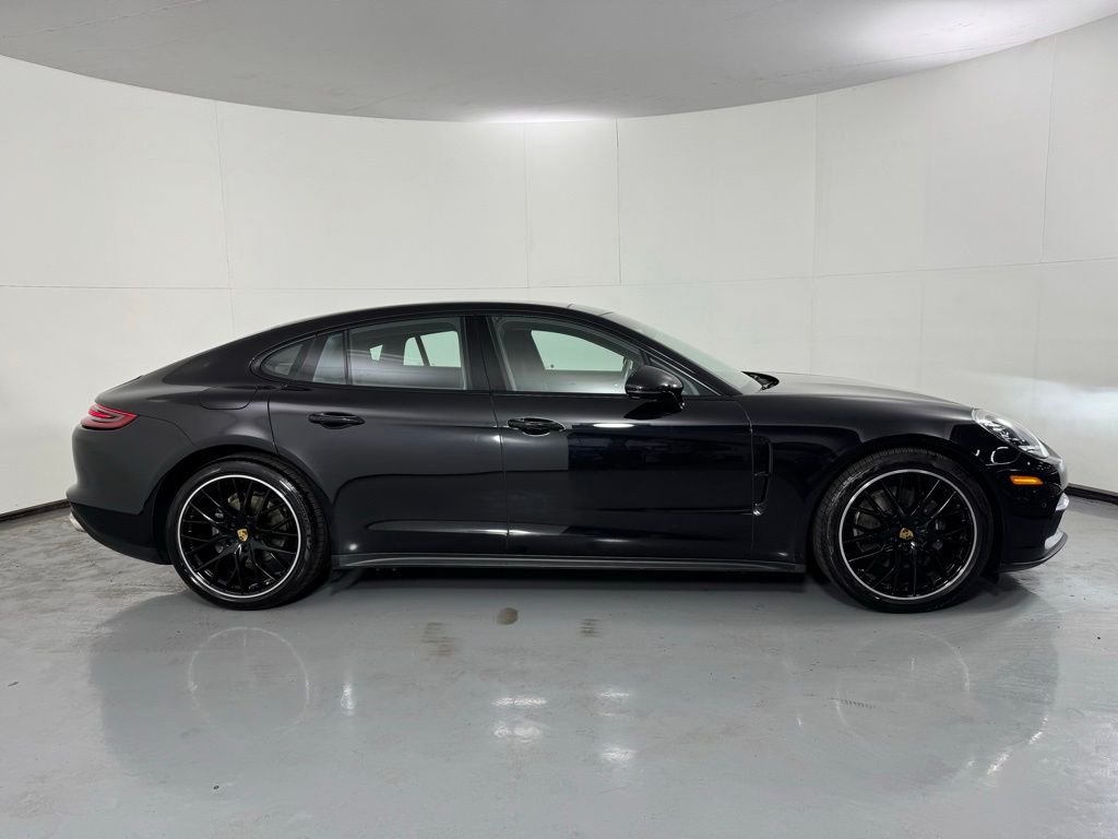 Used 2019 Jet Black Metallic Porsche 4 image 5