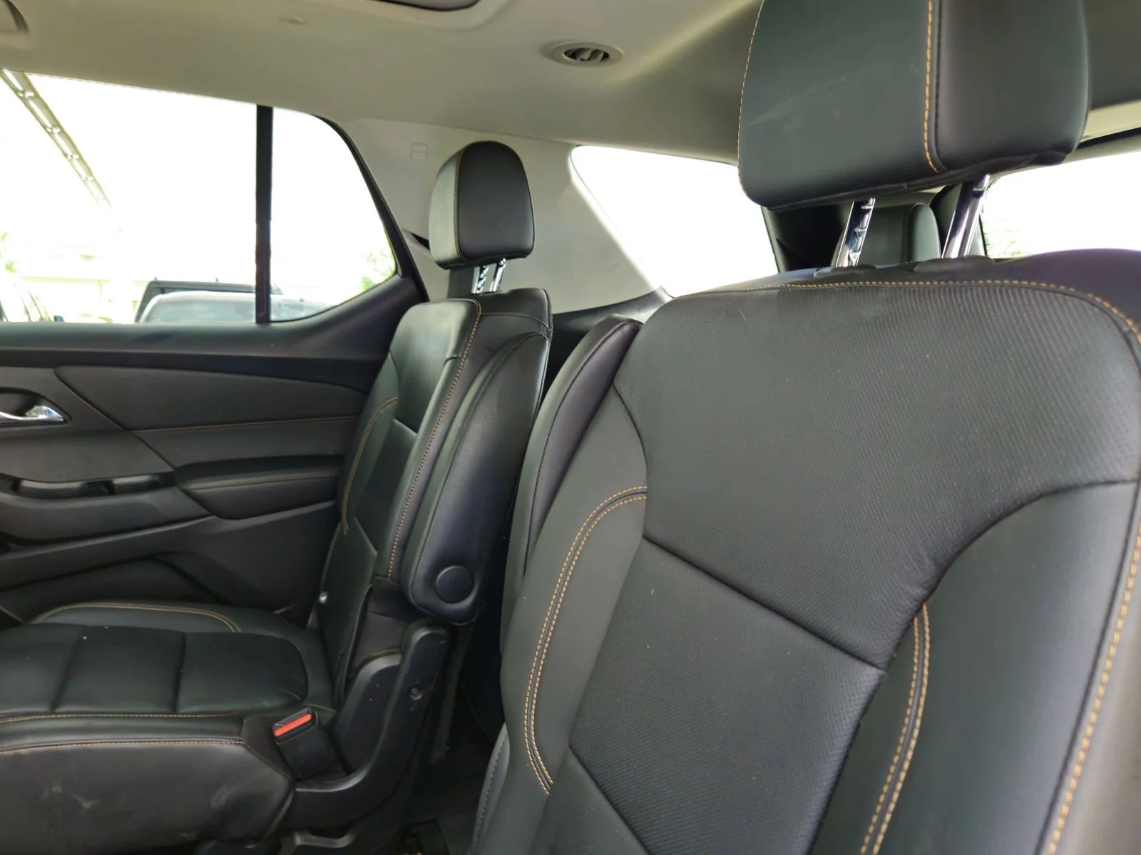 Used 2020 Summit White Chevrolet Premier image 22
