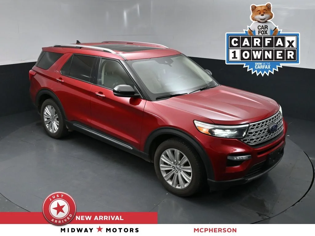 Used 2022 Red Ford Limited image 1