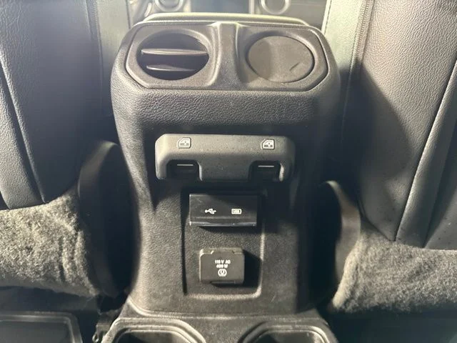Used 2020 Silver Jeep Overland image 13