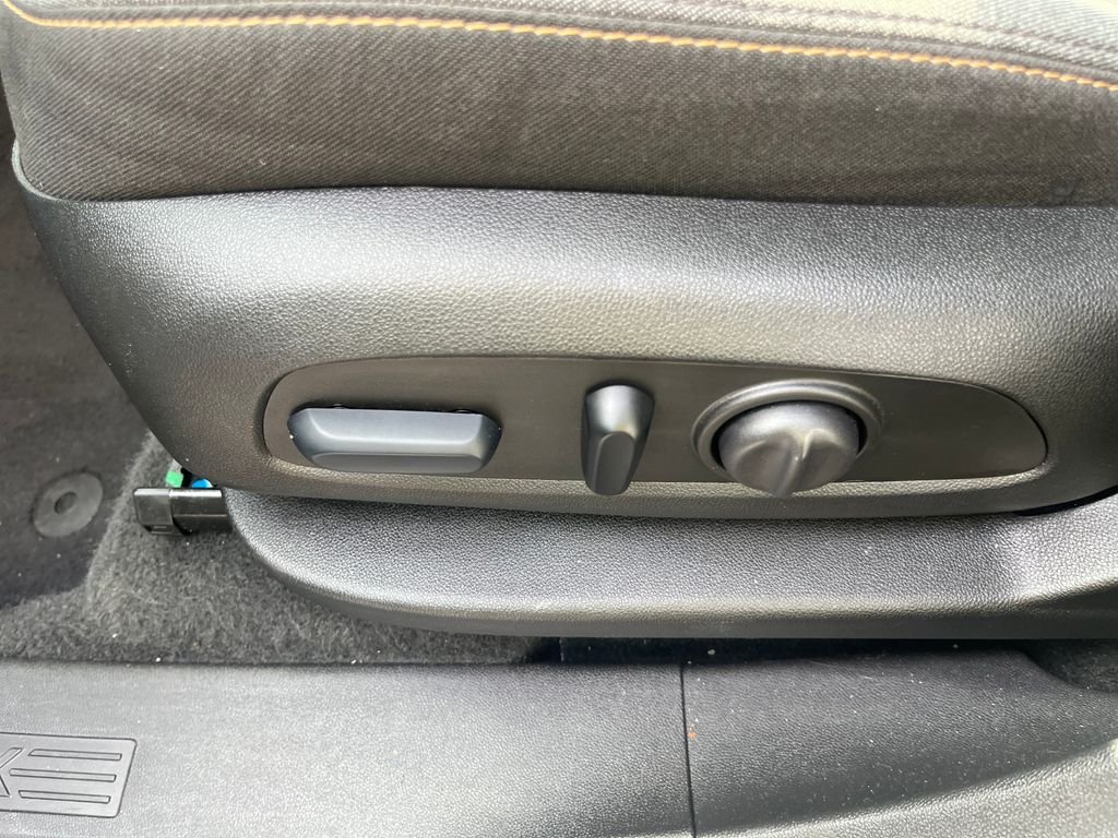 2024 Chevrolet Equinox LT - Photo 13