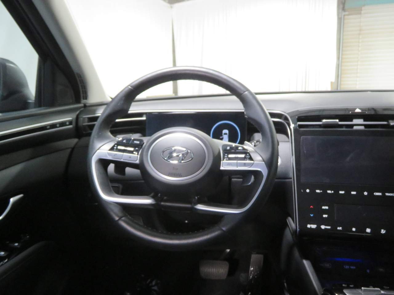 Certified Used 2024 Phantom Black Pearl Hyundai Limited image 10